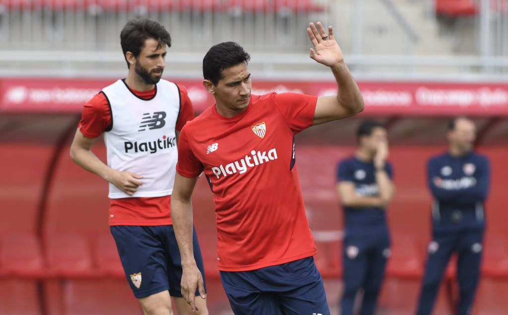 Al Sevilla le tocará perder con Ganso