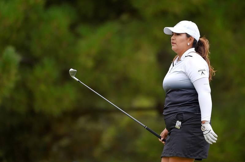 Lizette Salas mantiene el liderato en el torneo de Indianápolis de golf