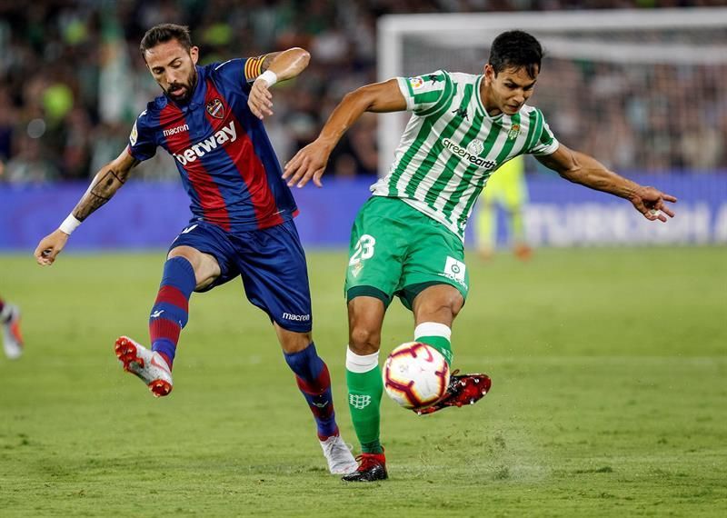 Morales, tras su partido ante el Betis, sueña con la selección