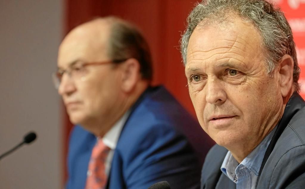 Caparrós, sobre el mercado de fichajes