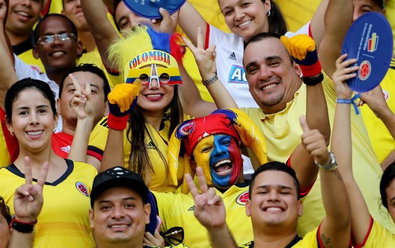 Multan por 248.400 dólares a firma que vendía entradas de la selección Colombia