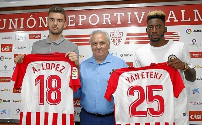 Yan Eteki: "El Almería era mi primera y única opción"