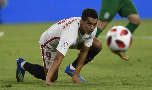Otro 'empujoncito' de Machín a Ben Yedder