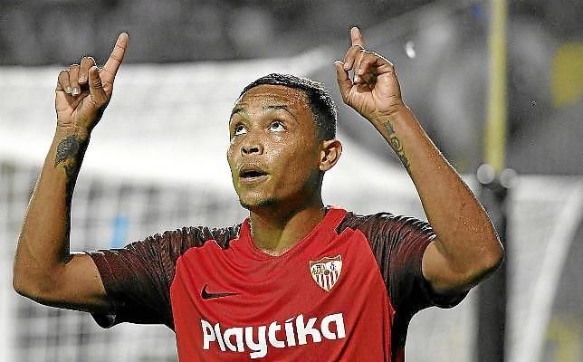 Sevilla y Sporting avanzan lentamente por Muriel