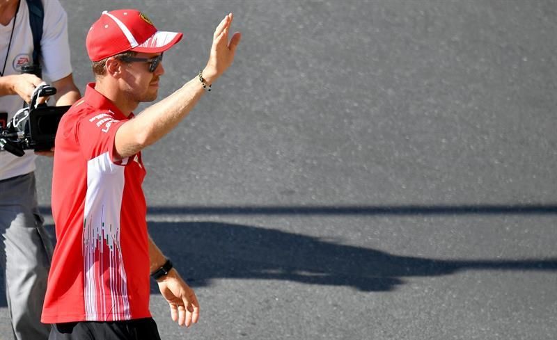 Vettel reanudará su 'caza a Hamilton' en el templo de la velocidad