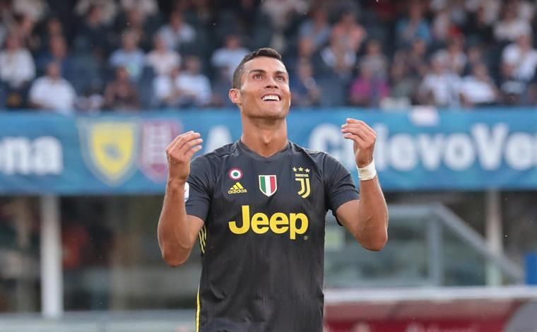 Cristiano sigue con su puesta a punto en una Juventus sin 14 internacionales