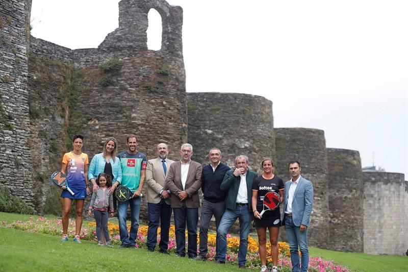 Los organizadores acogen el campeonato de pádel en la muralla de Lugo