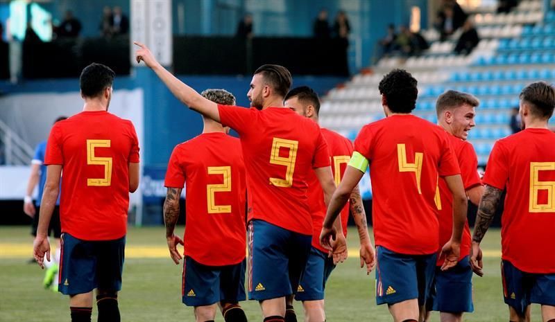 España a concluir con pleno de victorias