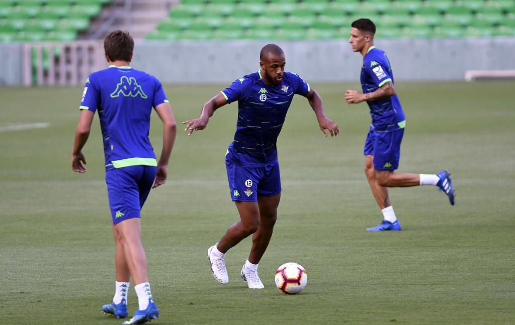 Sidnei: "El derbi es increíble"