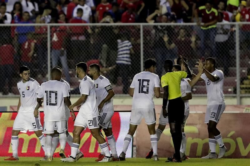 0-2 Rondón estropea el inicio del camino a Catar a la selección panameña