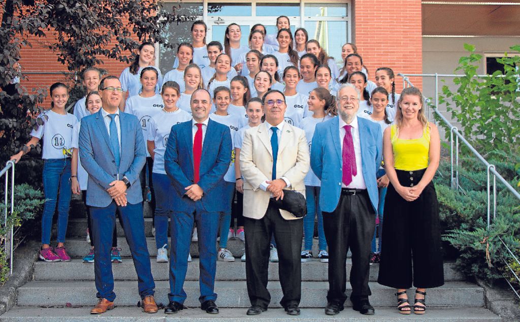El voleibol, con sitio en la UPO