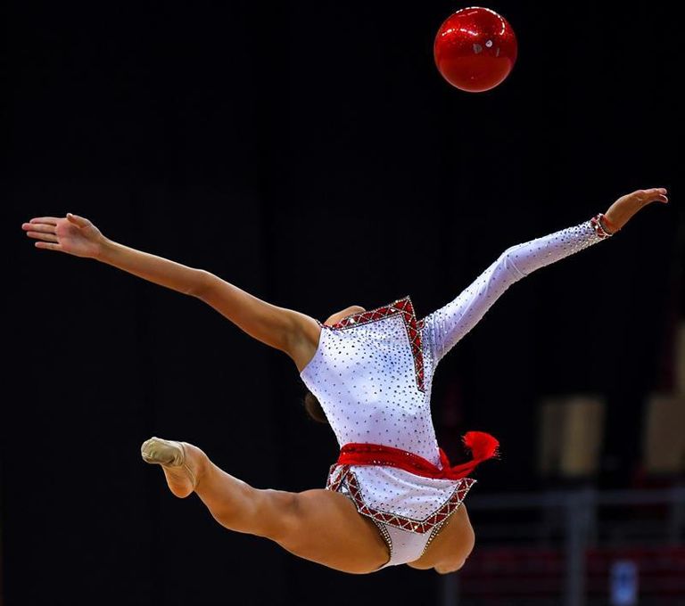 La rusa Dina Averina encadena su segundo título mundial consecutivo