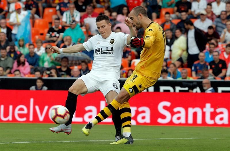 0-0. Valencia y Betis igualan en un choque intenso, pero con pocas ocasiones