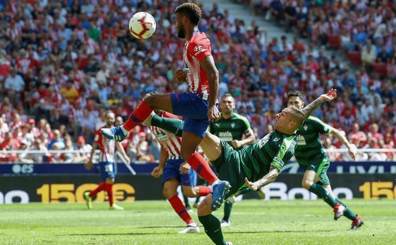 El primer aniversario del Metropolitano, al borde del desastre