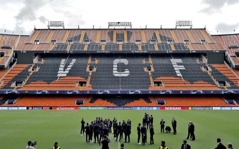 Guedes, Batshuayi, Murillo y Vezo, titulares en el regreso de Cristiano a España