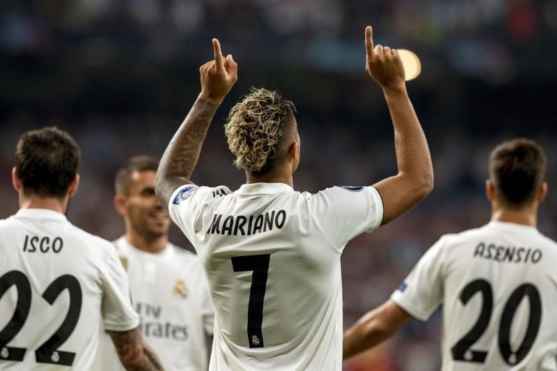 Mariano marca en su vuelta al Real Madrid