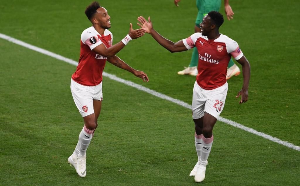 El Arsenal arranca con una goleada y el Milan deja dudas