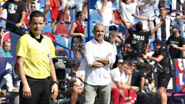 Paco López: "El Sevilla no ha sido superior, ha sido muy efectivo"