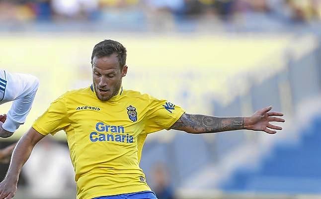 Javi Castellano fue ingresado con una contusión en el pulmón derecho