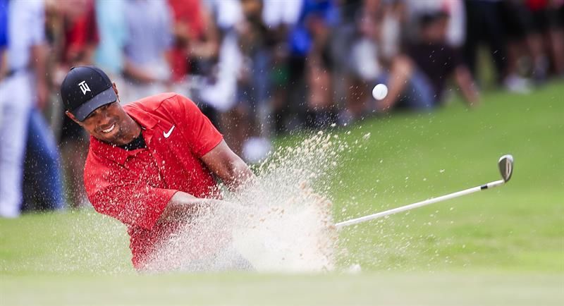 Tiger Woods vuelve a ganar un título más de cinco años después
