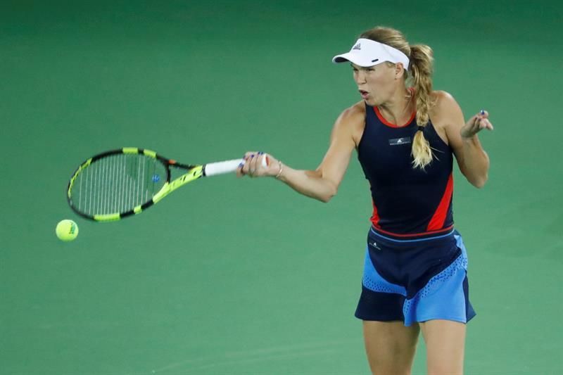 Wozniacki, Kerber y Kvitova pasan a octavos, pero Svitolina cae en su debut