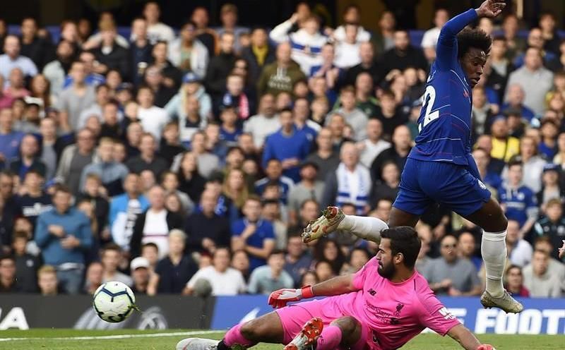1-1: Un cañonazo de Sturridge aborta el terremoto de Hazard
