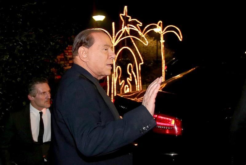 Berlusconi vuelve al fútbol, su inextinguible pasión