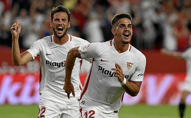 "Corroe ver a este André Silva en el Sevilla"