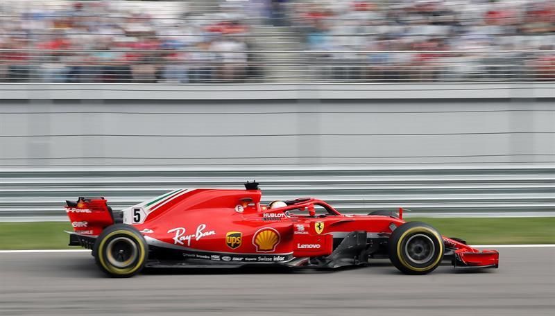 Vettel debe arriesgar en Suzuka para recortar el sólido liderato de Hamilton