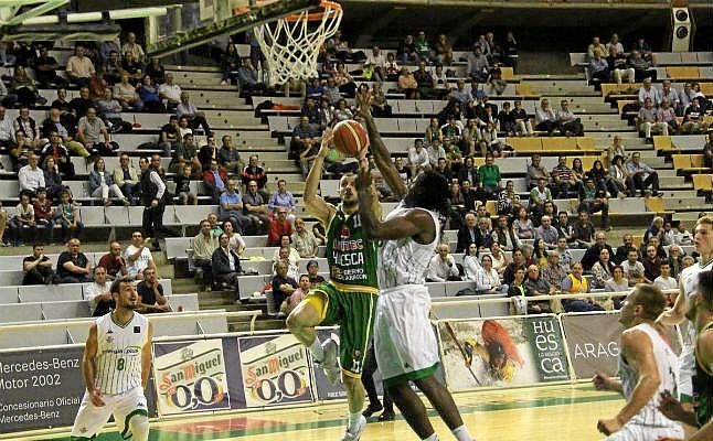 Levitec Huesca 92-84 Real Betis: Le sacan los colores