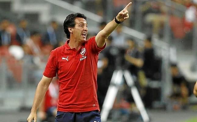 Emery sigue apuntando a Banega, según Daily Mail