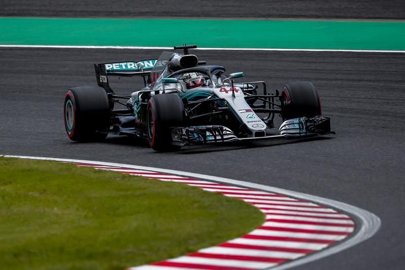 Hamilton: "Es un honor inmenso, estoy orgulloso de ser piloto de Mercedes"