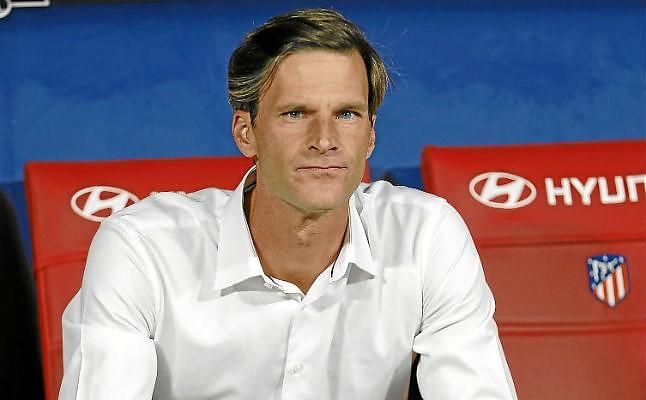 El Huesca destituye a Leo Franco