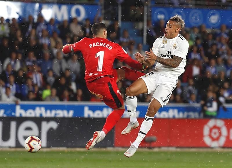 Pacheco duda para el encuentro ante el Celta por un esguince de tobillo