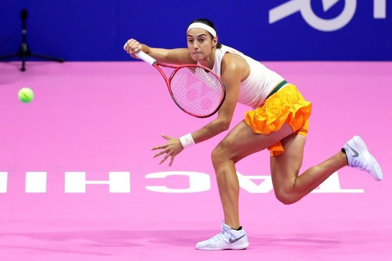 Caroline García pasa a semifinales en Tianjin en una jornada de abandonos