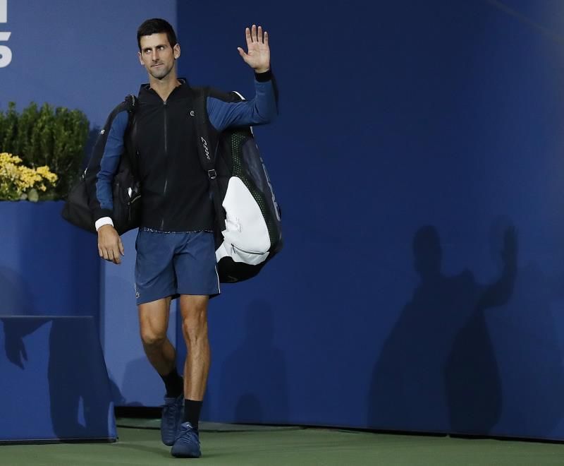Djokovic-Zverev y Federer-Coric, semifinales en Shanghái
