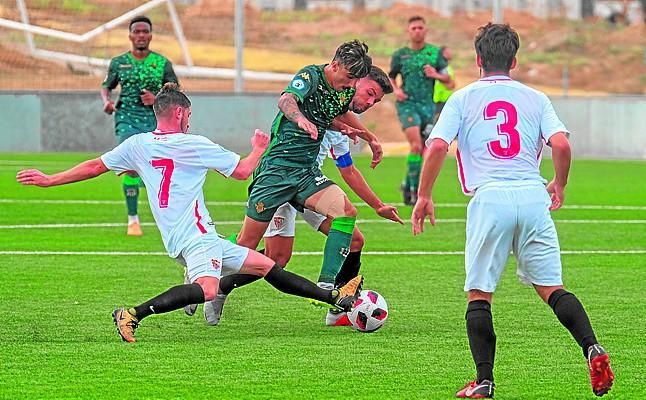 0-3: El Betis Deportivo cocinó y sirvió el derbi a su gusto ante el Sevilla C
