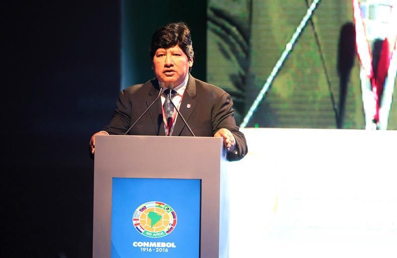 El presidente de la Federación Peruana de Fútbol incluido en la investigación a una banda