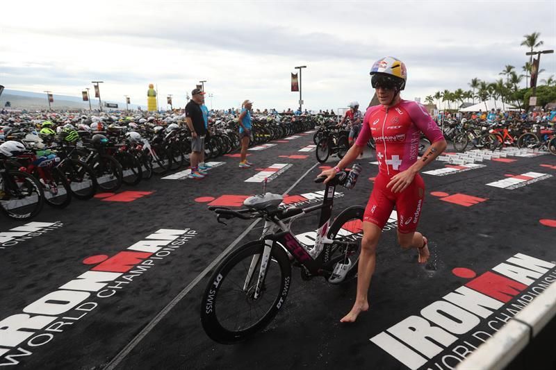 La suiza Ryf gana su cuarto título mundial consecutivo en el Ironman de Hawái