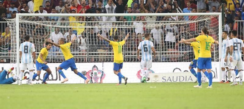 Brasil se dice lista para la Copa América tras dos victorias sin convencer
