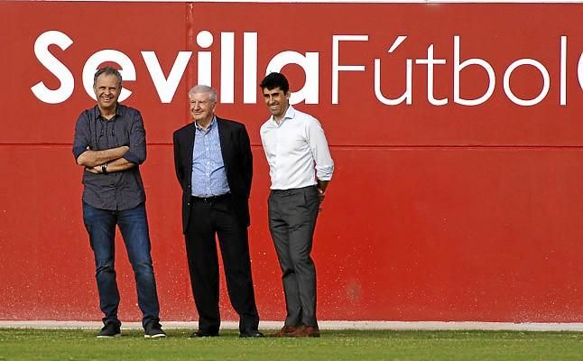 Caparrós: "De momento, no echo de menos el banquillo"