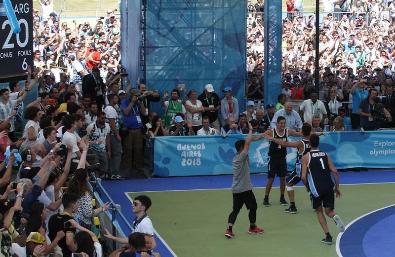 Argentina celebra en baloncesto y boxeo y Rusia sigue sumando medallas