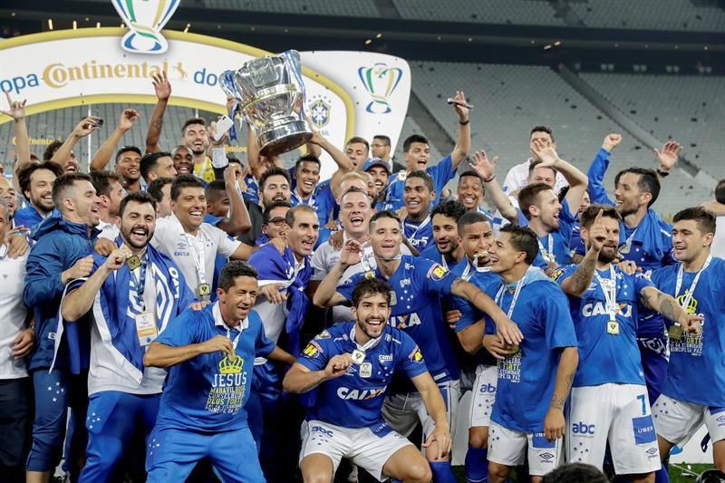 Cruzeiro retiene el título en la Copa do Brasil y garantiza cupo en la Libertadores