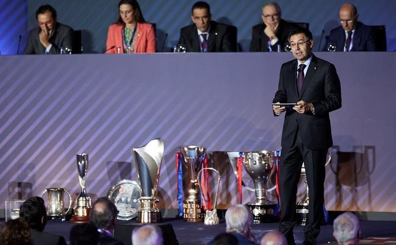 Bartomeu, sobre Valverde, Messi, Rosell o el nuevo escudo