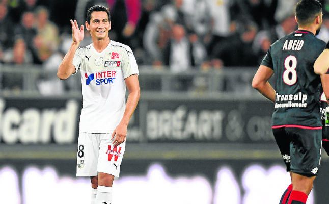 La "intención" de Ganso es seguir en el Amiens