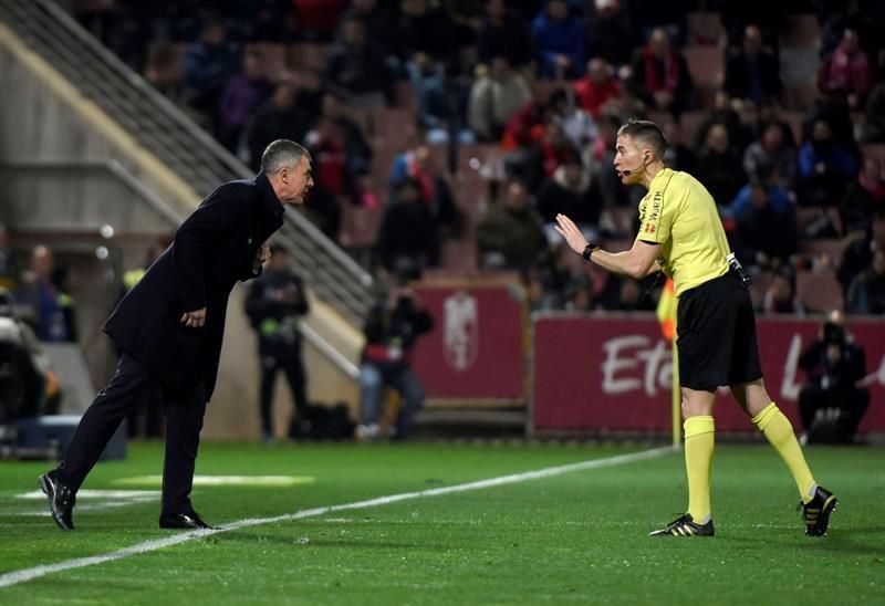 Lucas Alcaraz vuelve a los banquillos