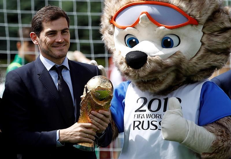 Casillas vuelve a la Plaza Roja tras su etapa televisiva en el Mundial