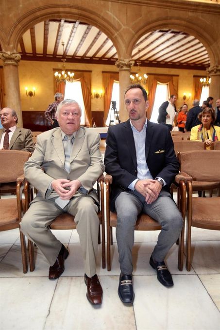 Karpov espera que Salamanca se convierta en centro para el ajedrez en España