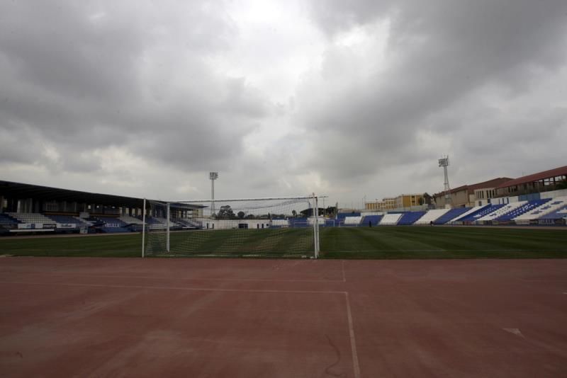 El Melilla rebaja los precios, pero mantiene en 70 euros la más cara