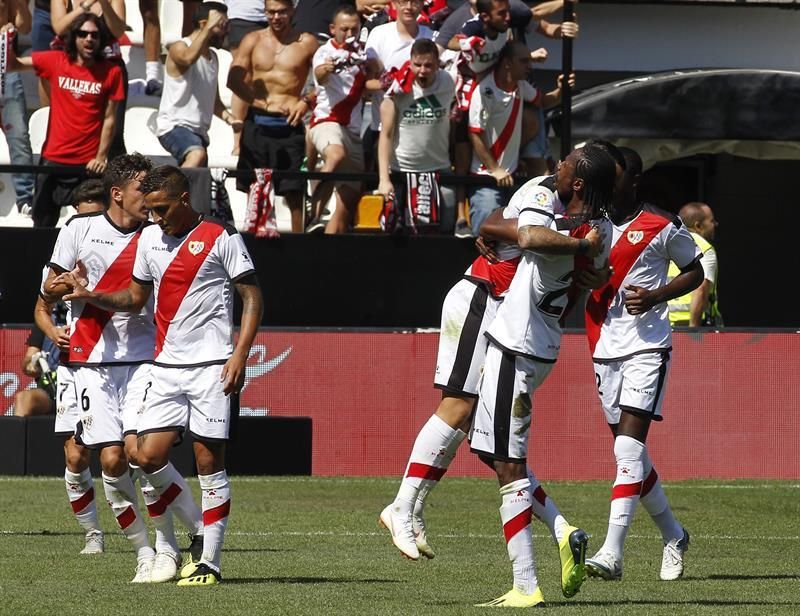 Rayo y Athletic miden su delicada situación en un duelo de urgencias